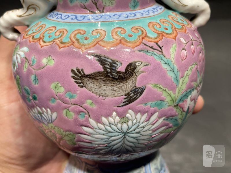 清光绪 宫粉地粉彩花鸟纹象耳尊一对 - 图15